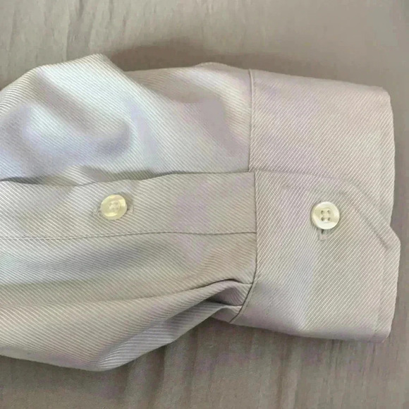 Men’s Jones New York non- iron light  gray dress shirt, size 19 1/2 EUC - Picture 3 of 5